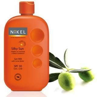 Nikel Silky Sun Jedwabiste mleczko do ciała SPF30